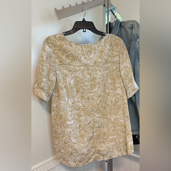 Michael kors size Medium Women's Beige Paisley Top - Picture 3 of 7